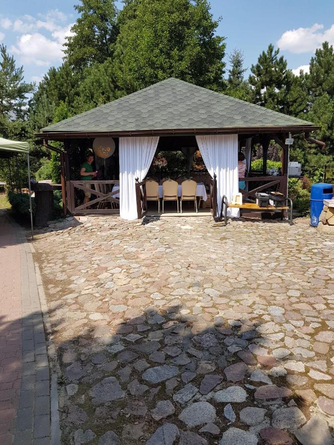 Albert Turystyczne Uslugi Hotelarskie Варшава Екстер'єр фото